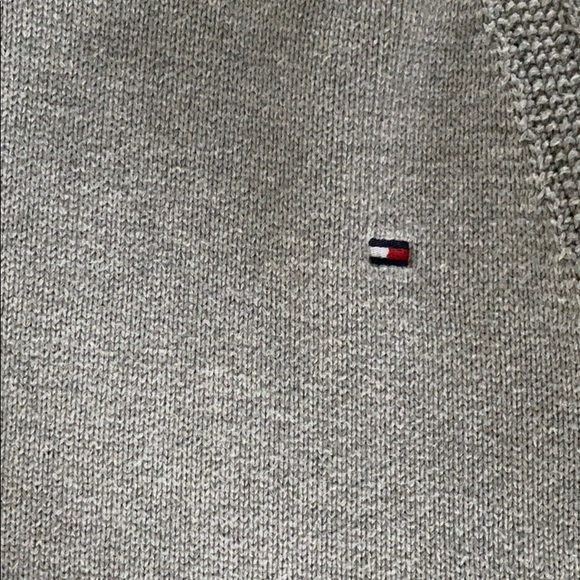 Tommy Hilfiger women’s sweatshirt - Picture 7 of 8
